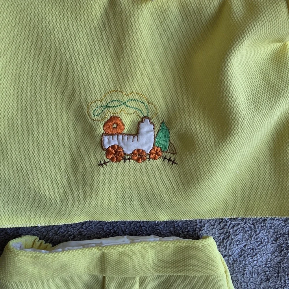 Vintage Yellow Baby Boy 2 Piece Short Set‎ Embroidered Train 0-3 Months